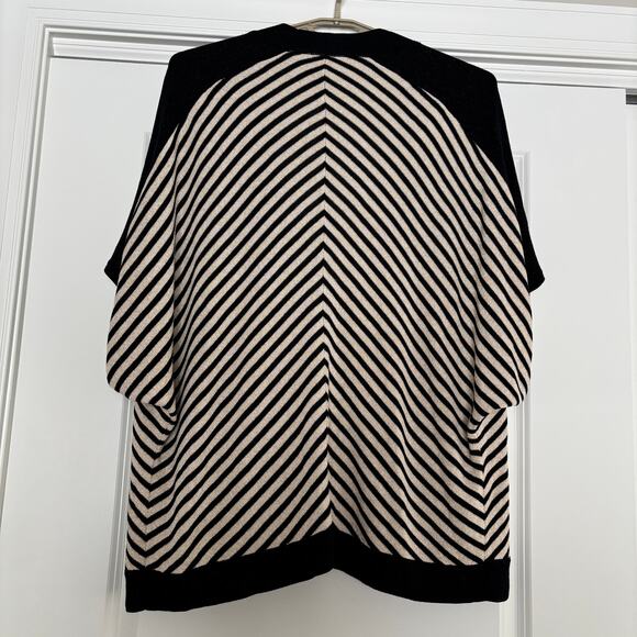 Chico's Travelers Open Cardigan Wrap Metallic Gold and black stripes size 1/Med - Picture 2 of 7